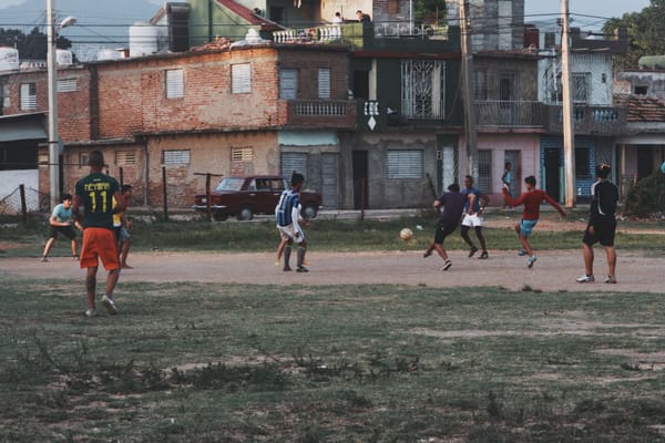 Neymar CEO wa Santos: Alipa Deni la FIFA Mwenyewe